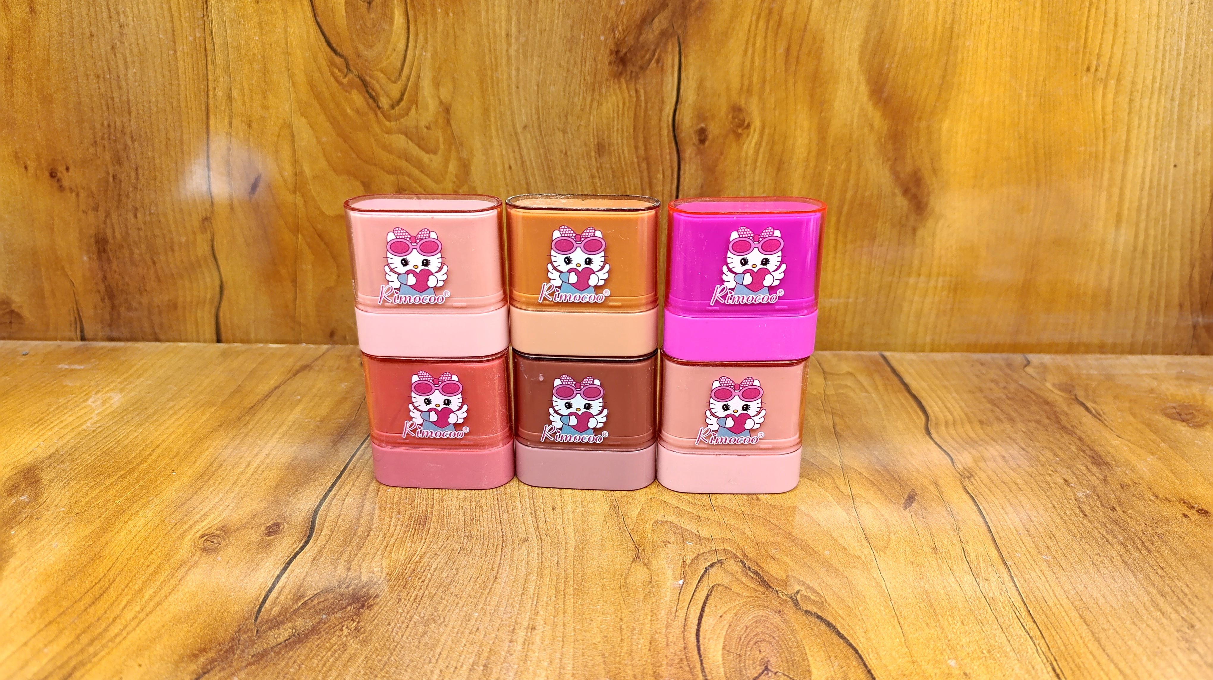 رژگونه استیکی