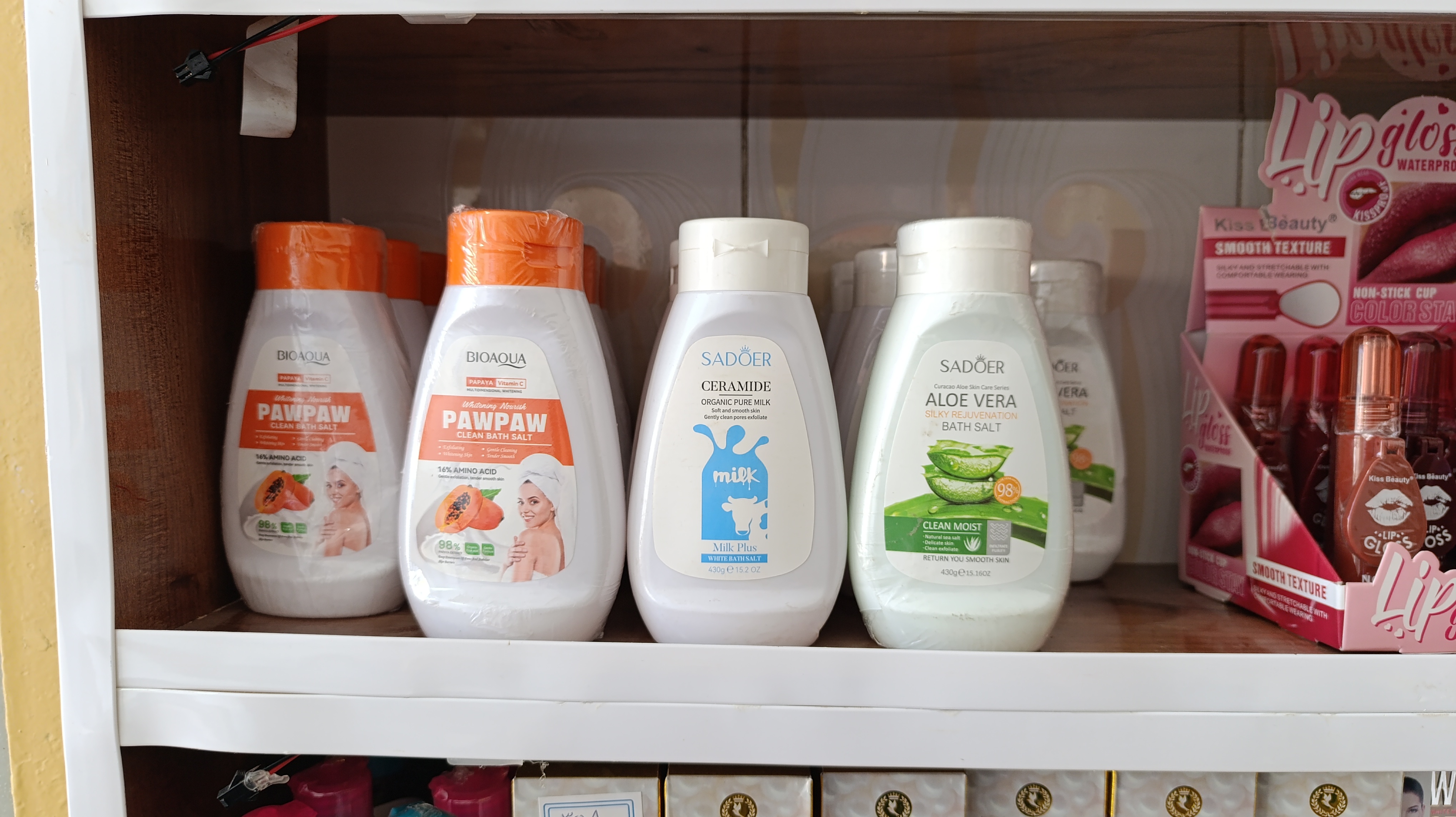 نمک بدن سادوئر